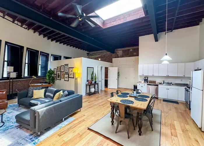 Sunny 2Br W Office, Near Copley & Shopping