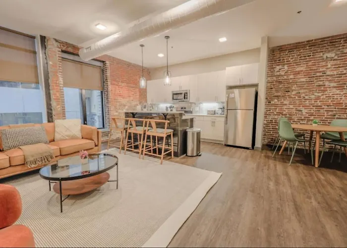 Chic Modern 2 Bed Apartment With Exposed Brick