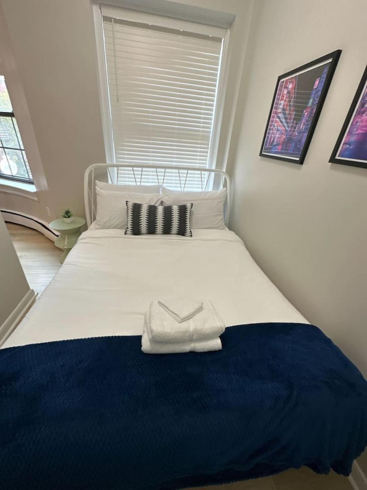 Apartment Spacious Back Bay Boston