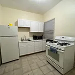 Private Bedroom Near Boston