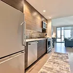 Luxury Apartment Back Bay - 30-1210