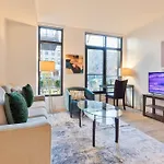 Gorgeous Apt With Kitchen-Idl-137