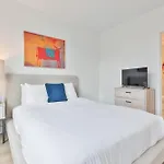 Private Apt With Kitchen & Gym-Idl-550