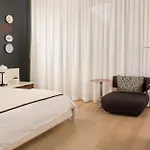 Ames Boston Hotel, Curio Collection By Hilton