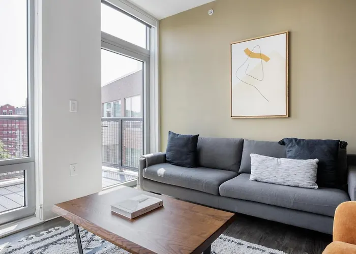 East Cambridge 2Br W Gym Wd Nr Green Line Bos-876