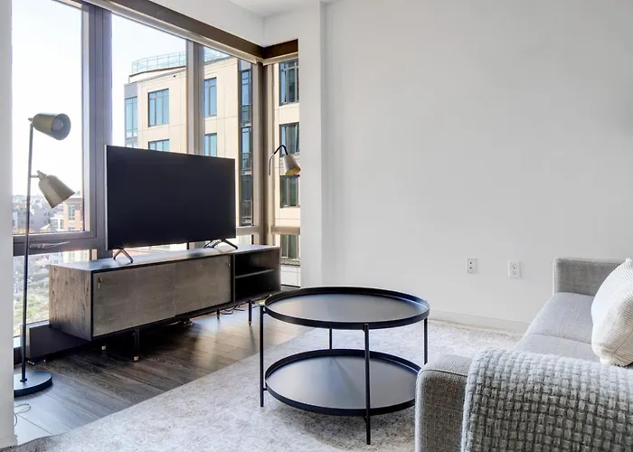 Luxury S End 1Br W Wd Gym Bos-494