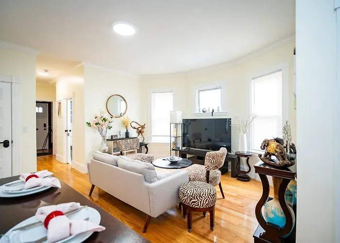 14A-Elegant, Newly Renovated Apartment In Boston