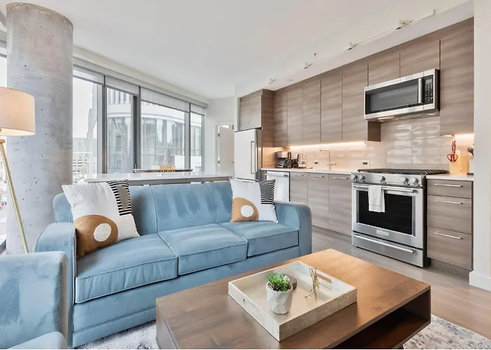 Spacious Apt In Back Bay - 30-302