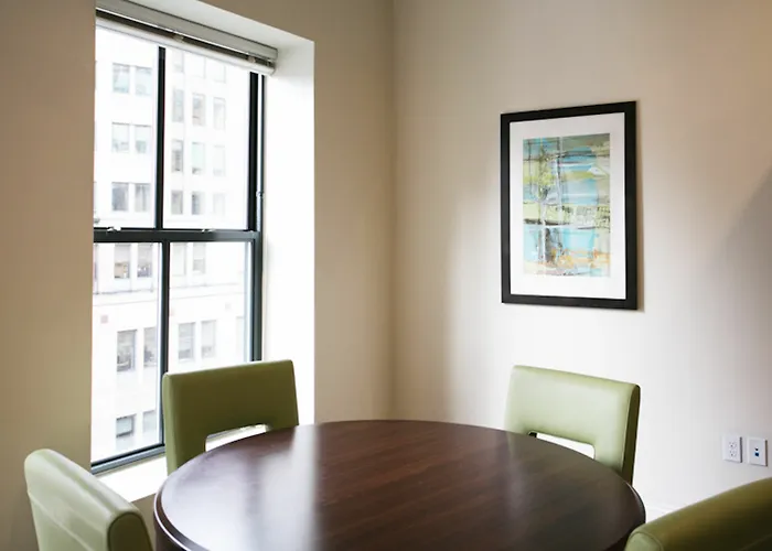 Bright 2Br In Downtown Crossing By Sonder