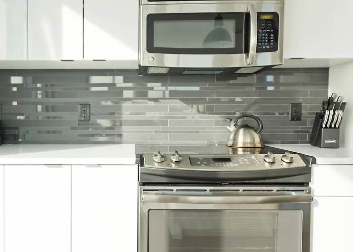 Posh 2Br In South End By Sonder