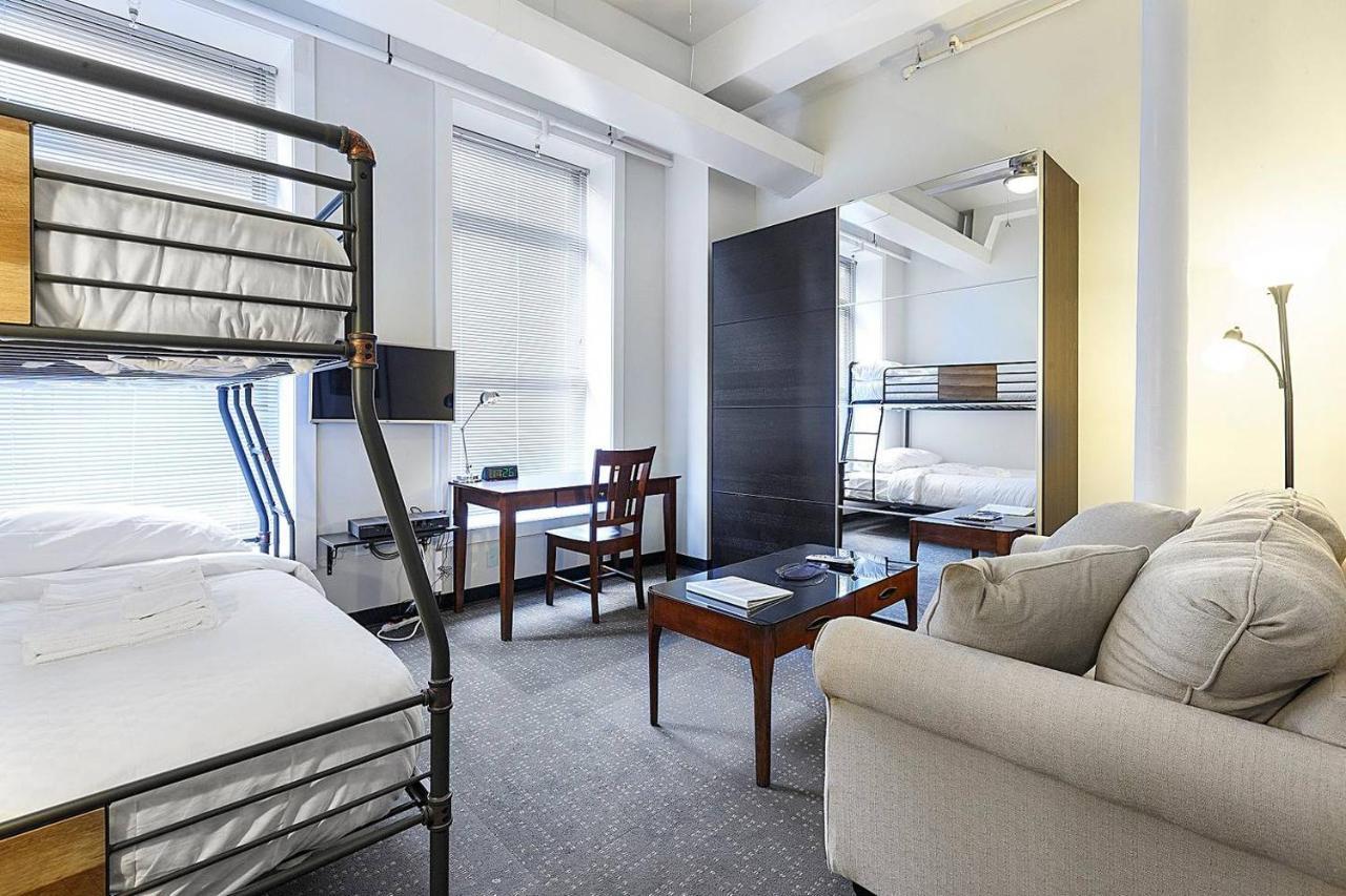 Apartment Studio Ready 4 Students & Traveling Professionals! 310 *