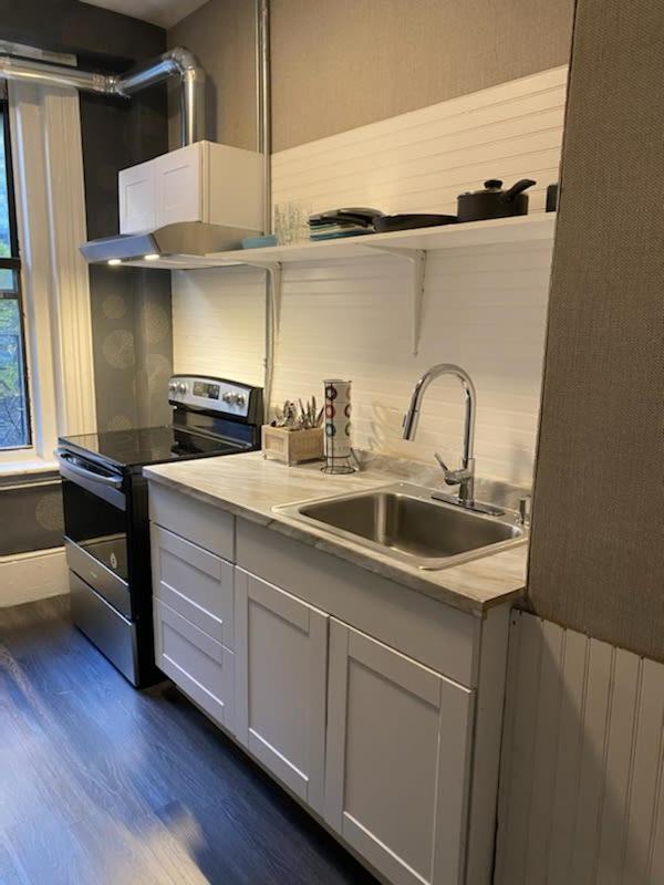 5-33 Modern Private Studio Awaits You! Pensão Boston