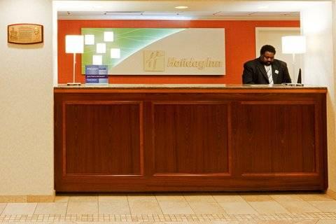 Wyndham Beacon Hill Hotel