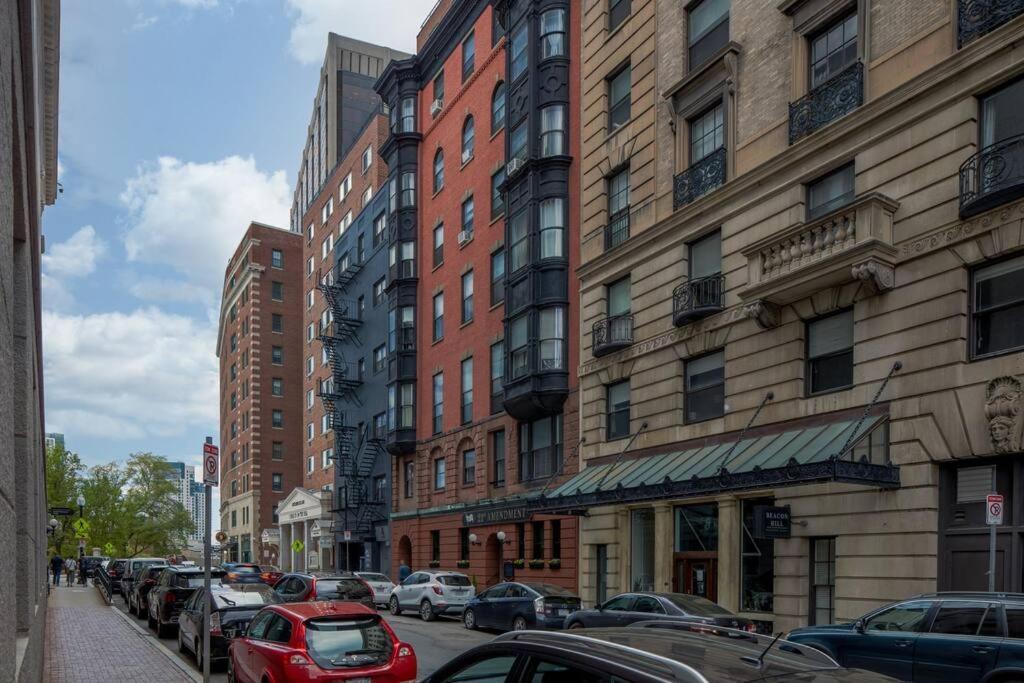 Apartment Simple Furnished In The Heart Of