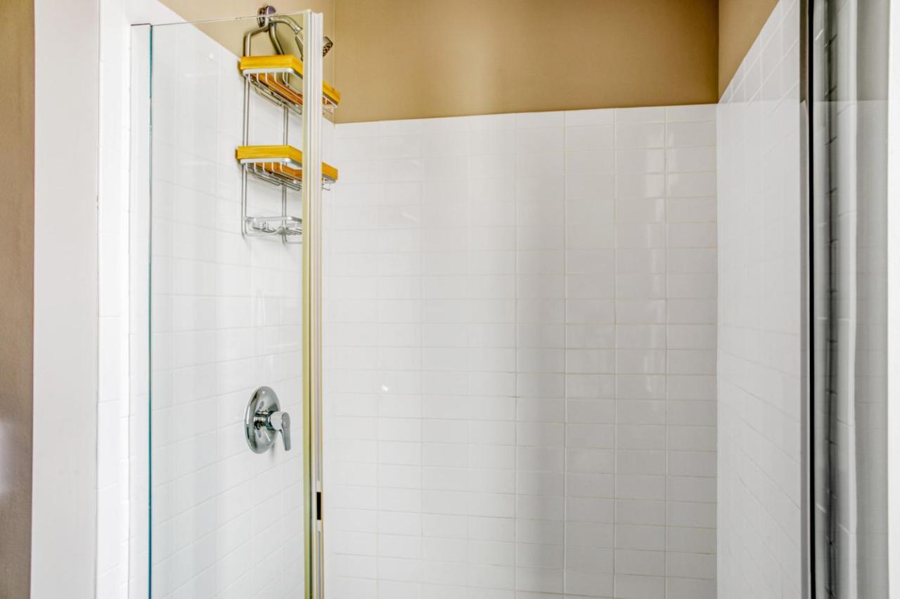 N Station 1br W Gym Wd Nr Td Garden Bos-638