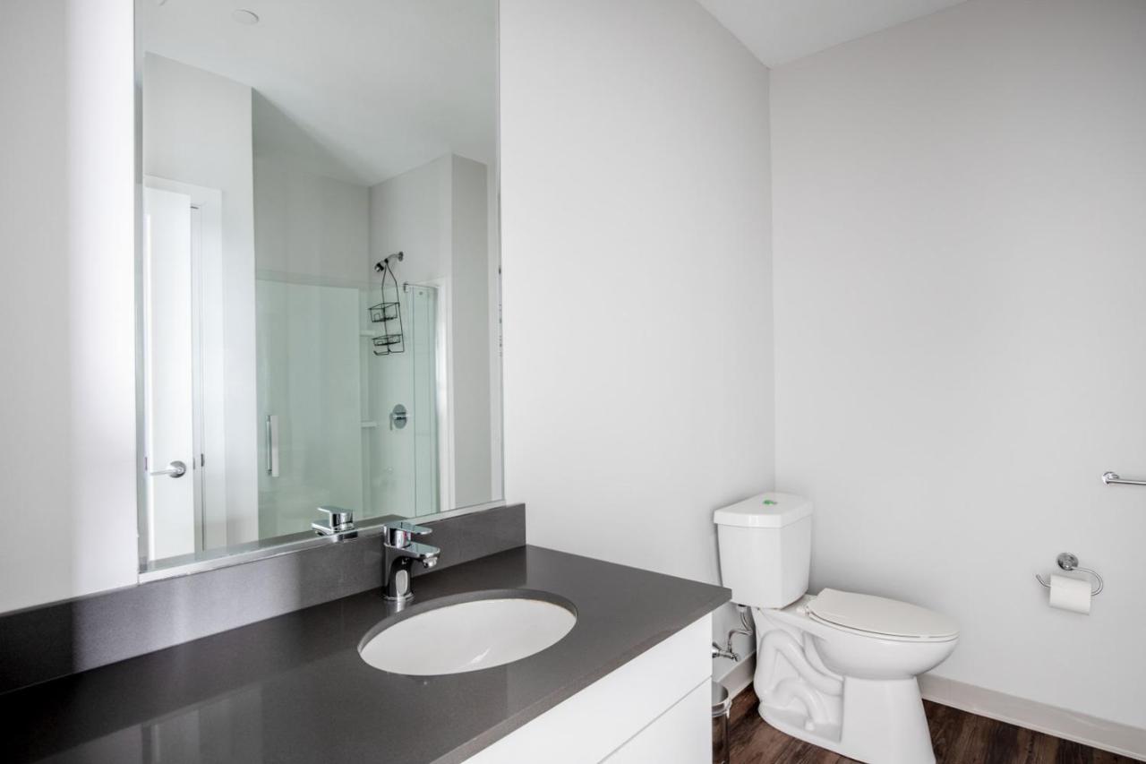 Brighton 1br W Wd Pool Gym Nr Line Bos-849 *