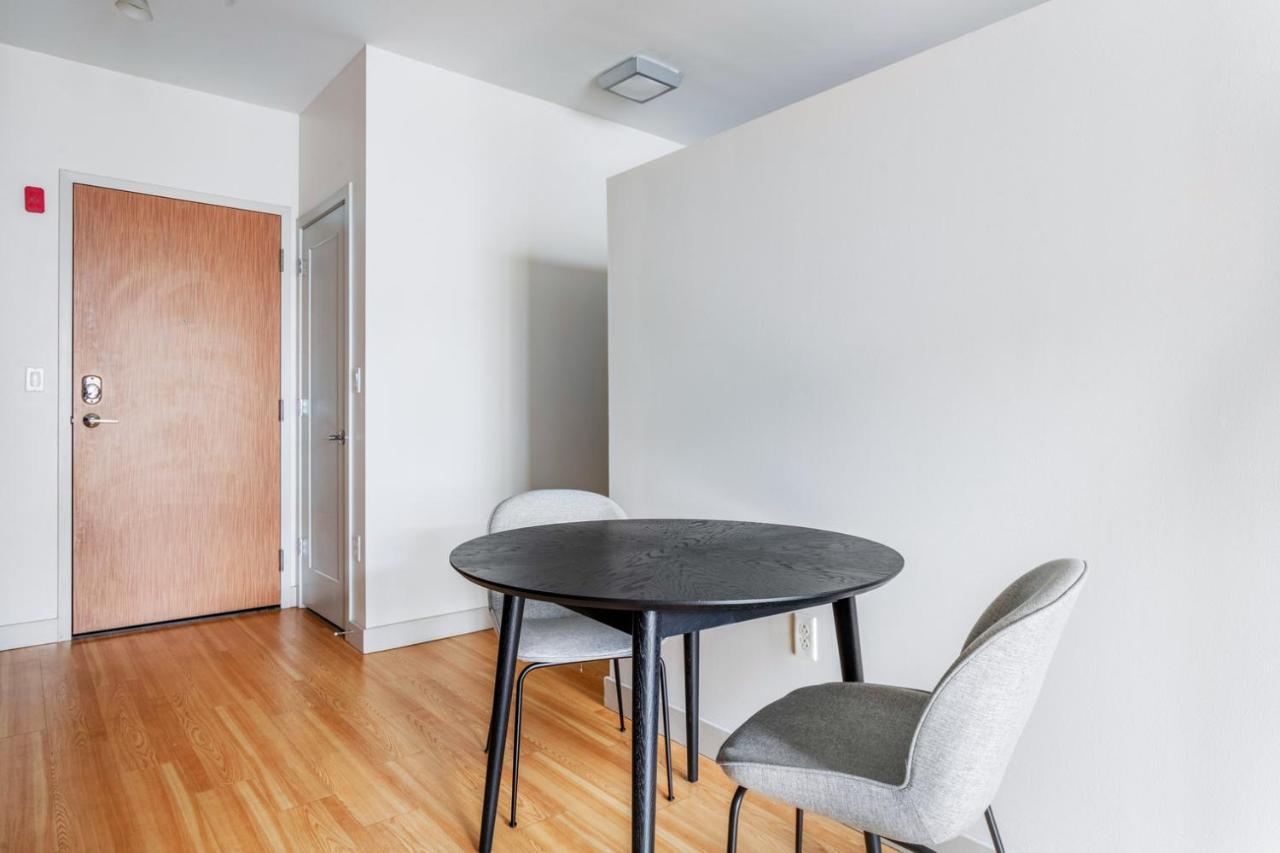 Apartment S W Gym Wd By Seaport On D Bos-351 Boston