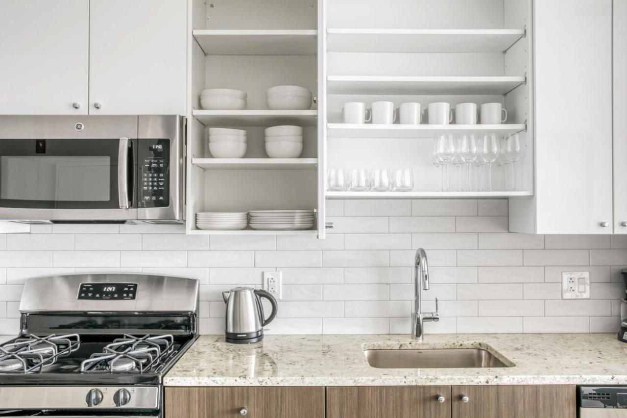 E Cambridge 2br W Gym Wd Nr Lechmere T Bos-636 Apartamento Boston