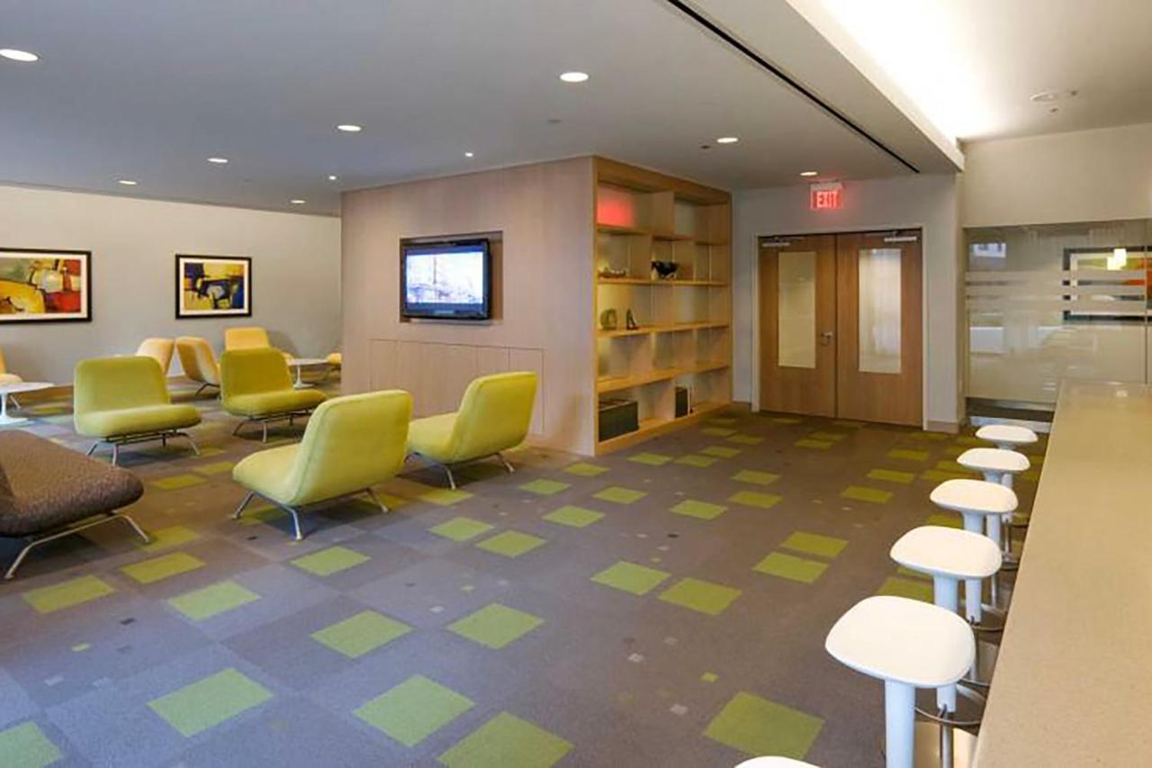 Well-located Kendall Sq 1br W Courtyard Bos-387 Boston