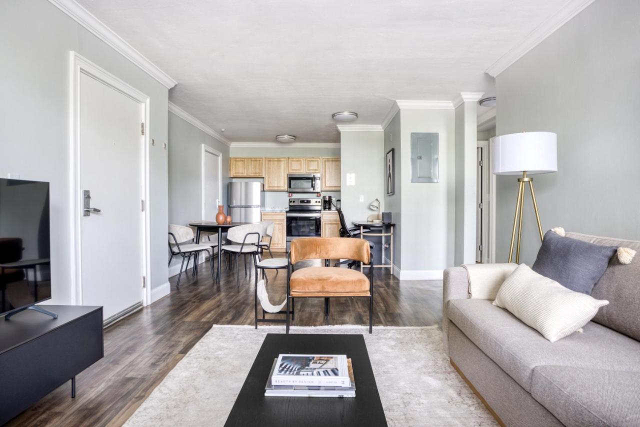 Longwood 2br Nr Orange T Lines Bos-651 Apartment Boston