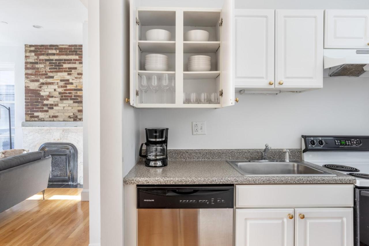 Beacon Hill 2br W Wd Nr Common Bos-826 Apartment *