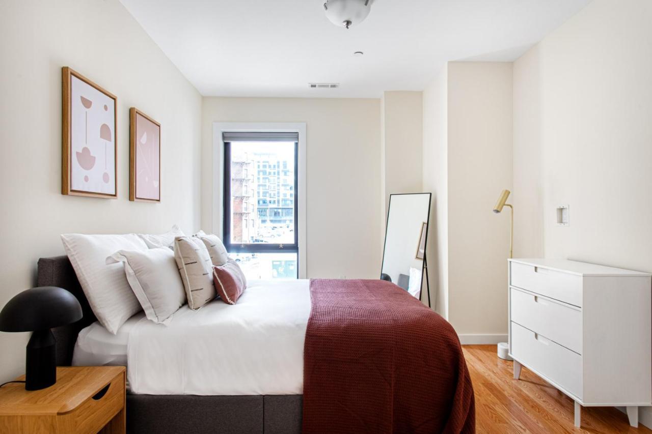 Fenway 1br W Gym Steps From Fenway Park Bos-374 Apartment Boston