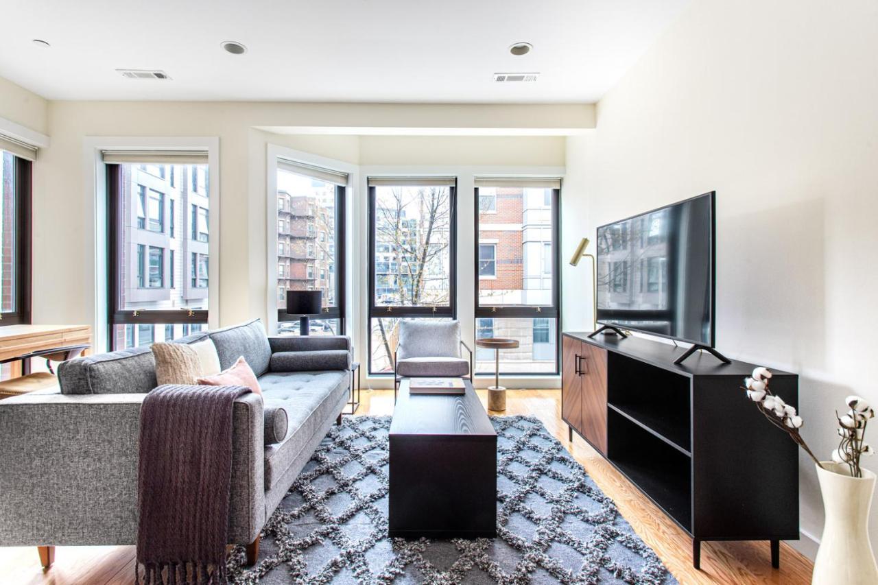 Fenway 1br W Gym Steps From Fenway Park Bos-374 Apartment Boston