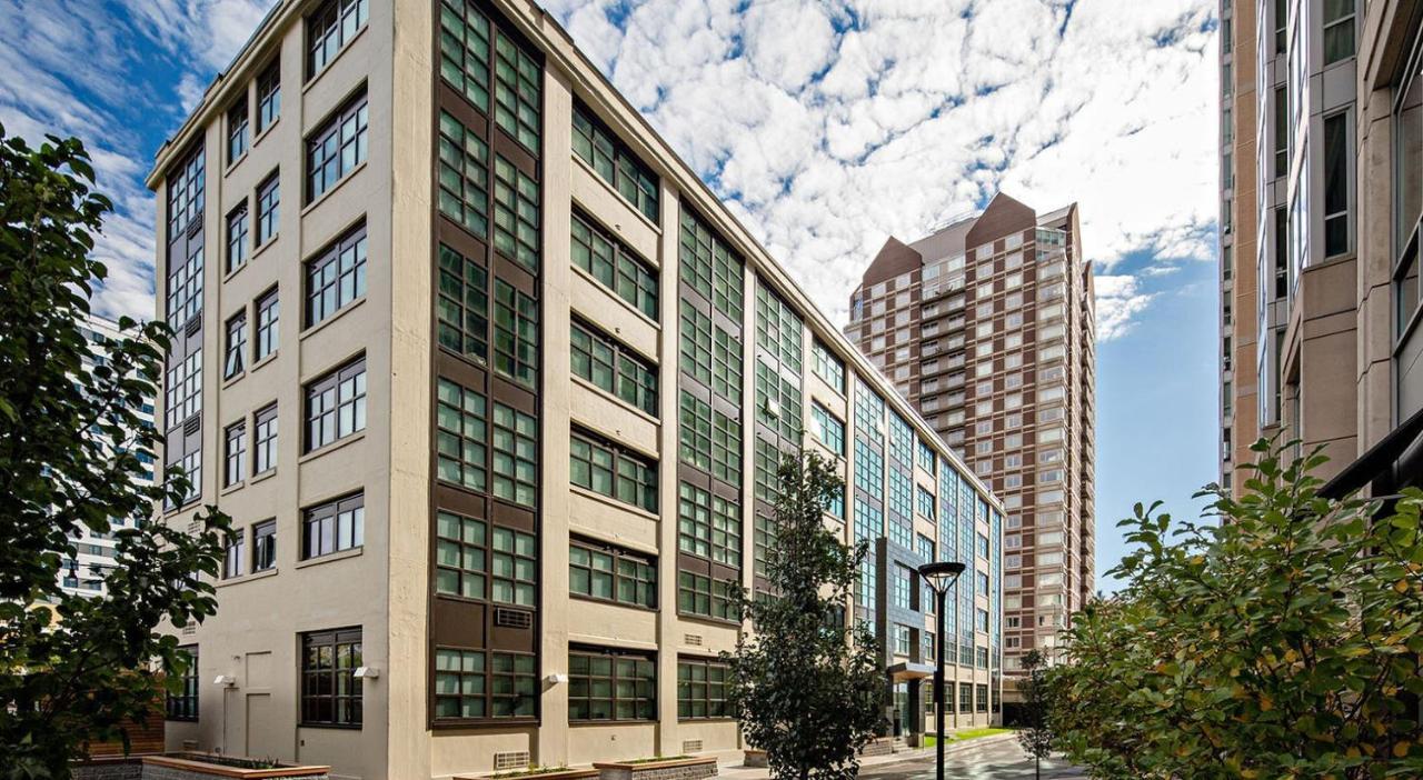 E Cambridge Studio W Wd Gym Steps From Train Bos-522