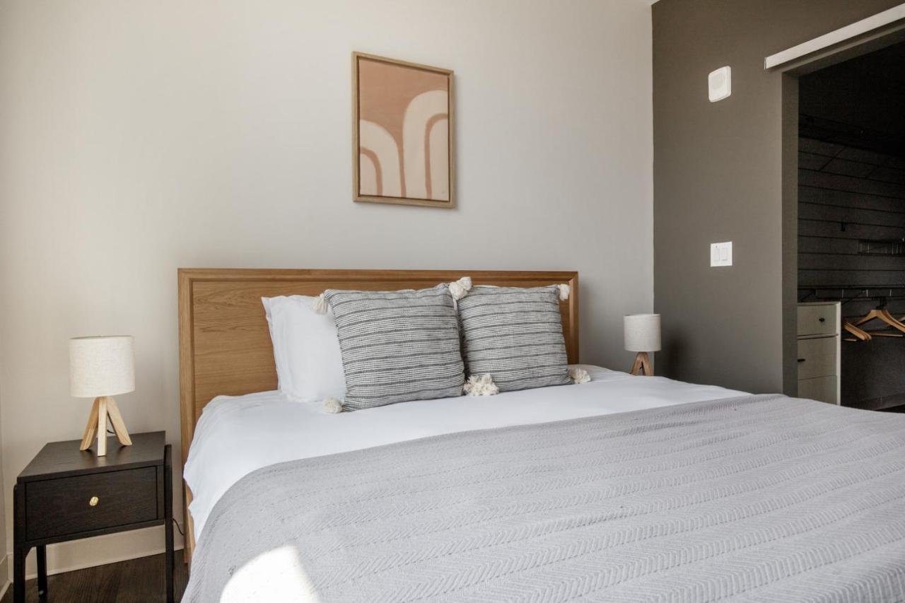 East Cambridge 2br W Gym Wd Nr Line Bos-876 *