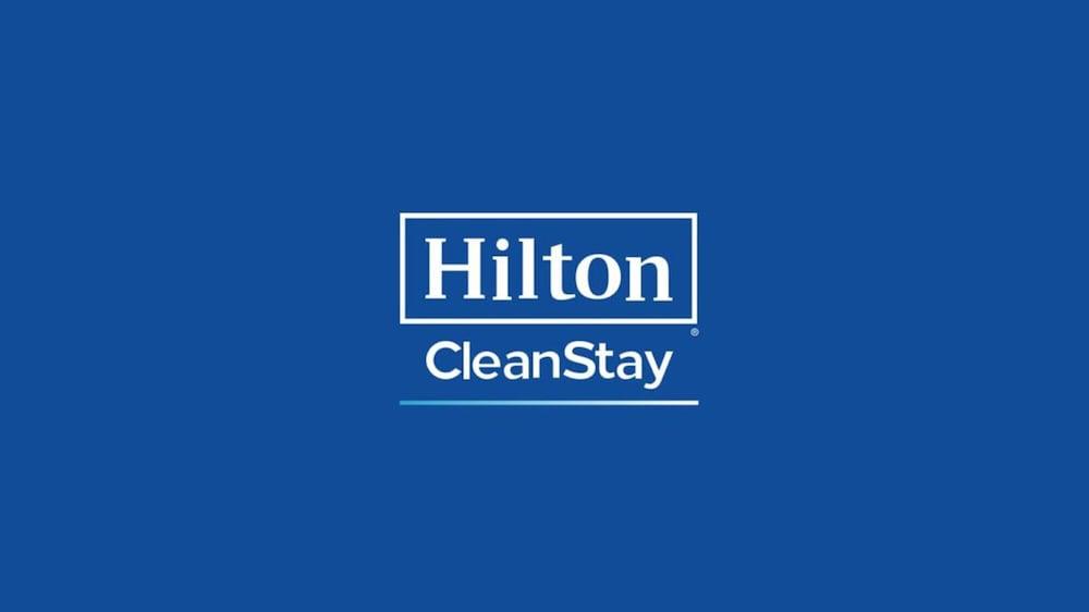 Hotel Doubletree By Hilton Bayside 3*
