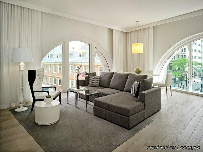Ames Hotel, Curio Collection By Hilton Hotel 5*