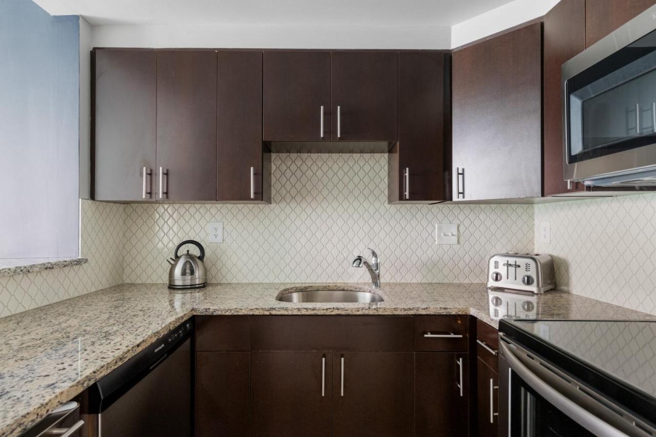Apartment Back Bay 1br W Rooftop Gym Nr Shops Dining Bos-896 *