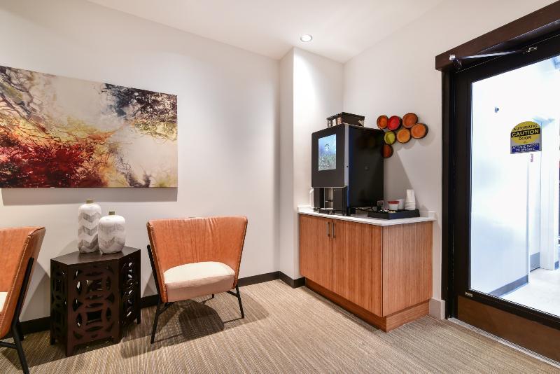 Global Luxury Downtown 4*