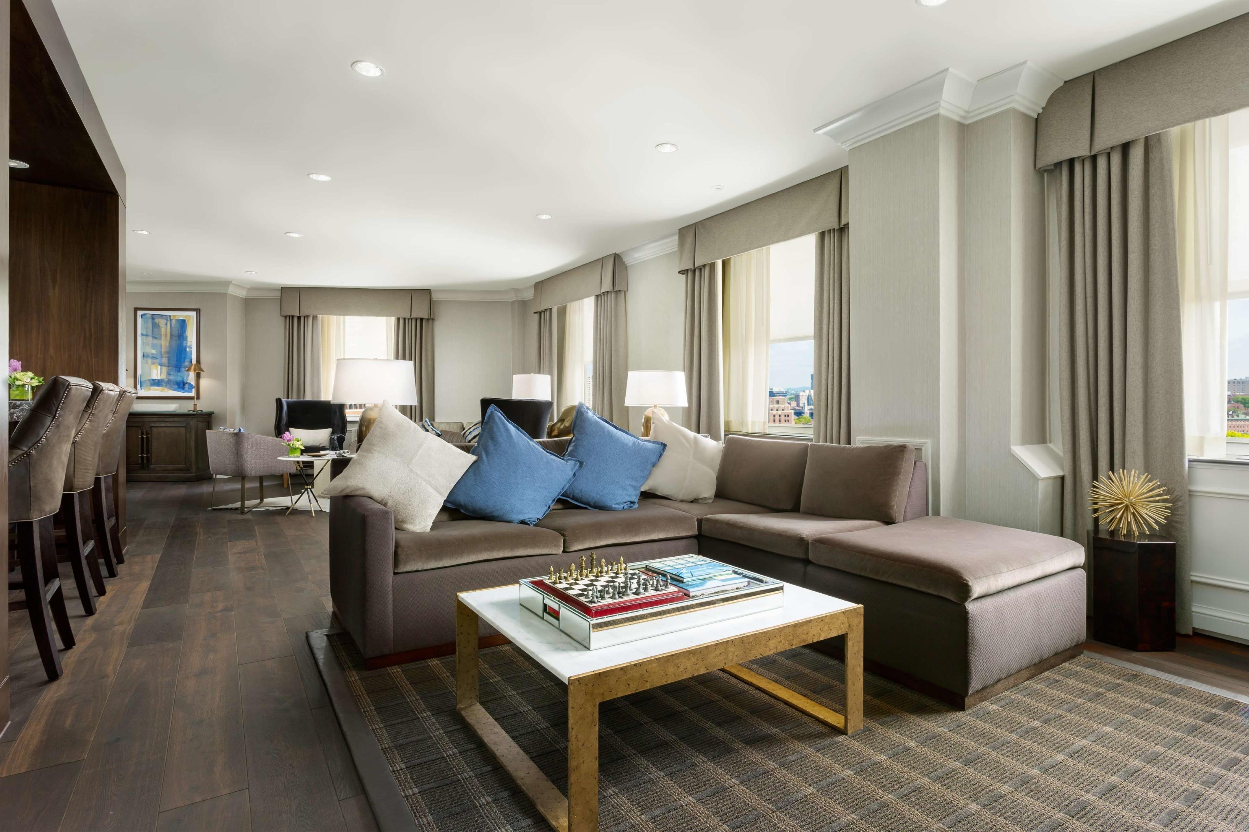 Hilton Park Plaza Hotel 4*