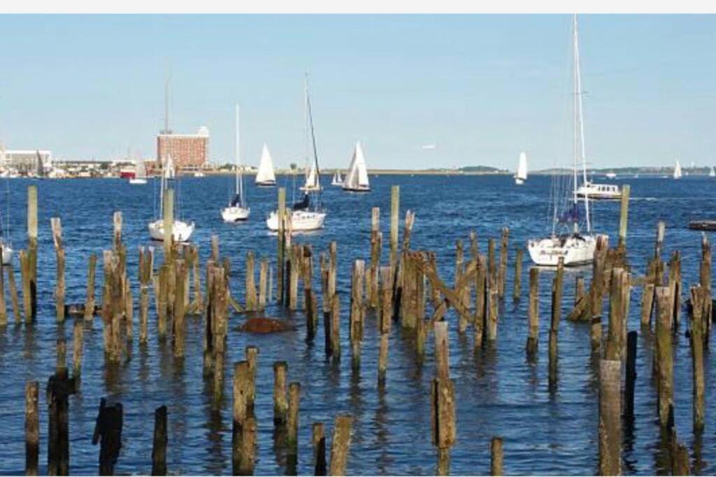 Apartamento Harbor Views Modern North End Free Parking! *