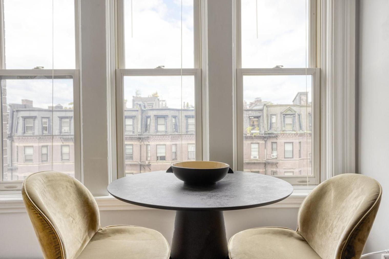 Apartment Back Bay 1br W Wd Nr Newbury St Bos-725
