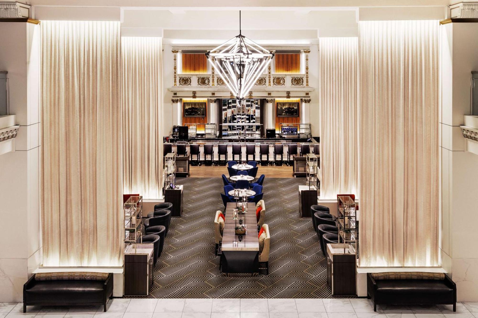 Hilton Park Plaza Hotel
