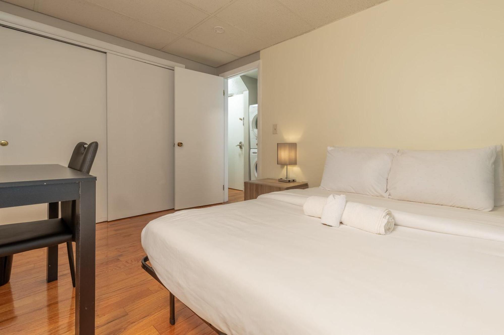 Apartamento 3 Bed 1 Bath In Historic Building