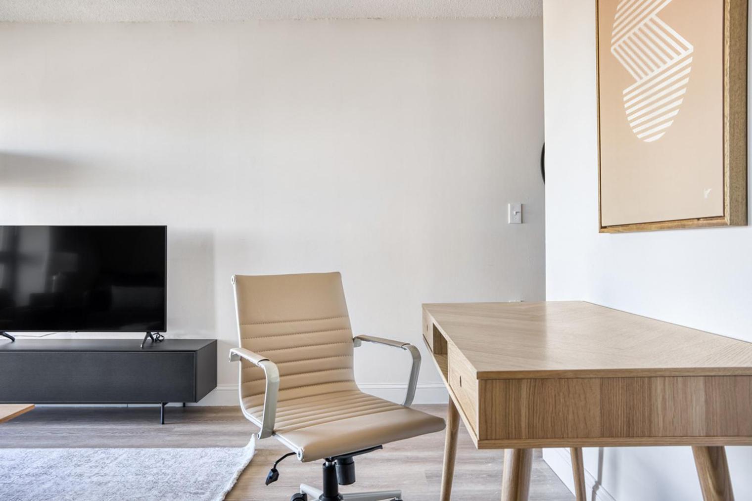 Apartment Allston 1br Nr U Green Line Bos-822