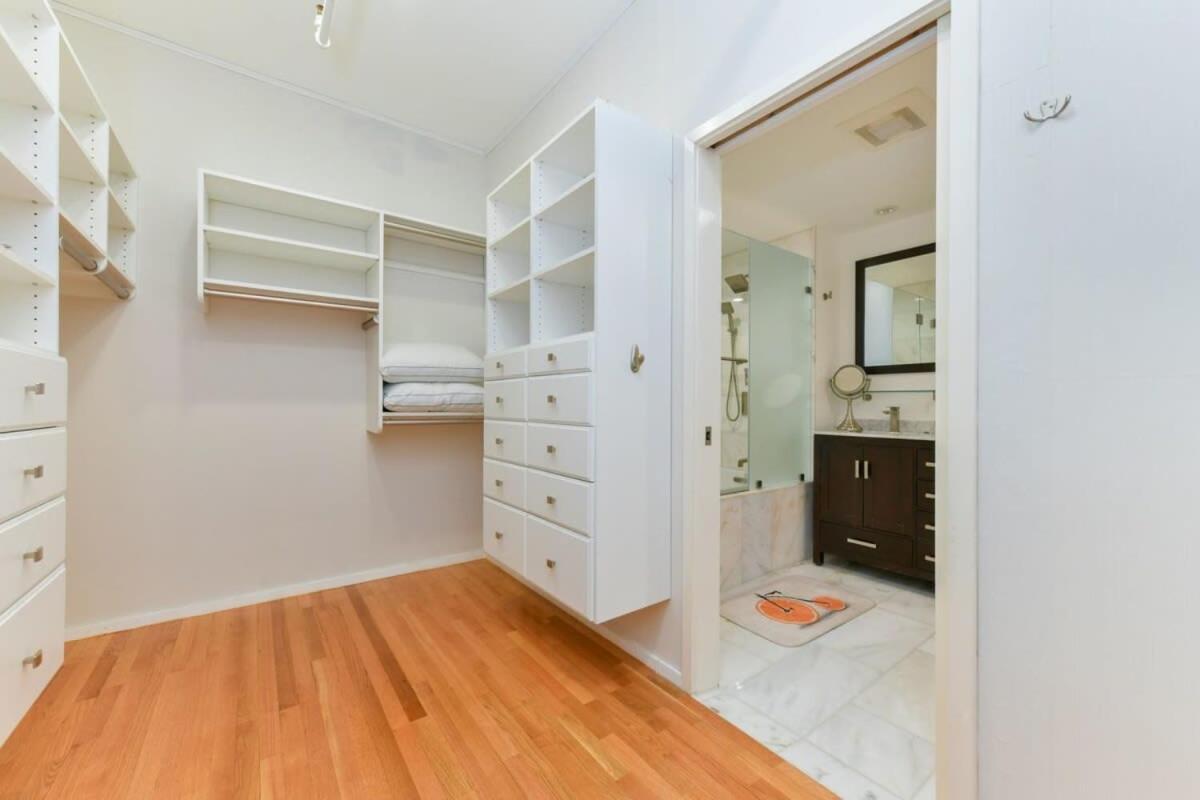 South End Hospitality: Downtown Crossing Large Lofted Location * Boston