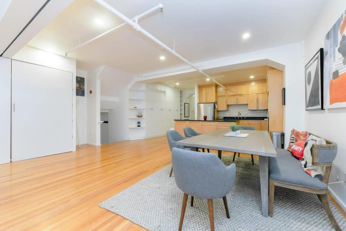 South End Hospitality: Downtown Crossing Large Lofted Location Apartment Boston
