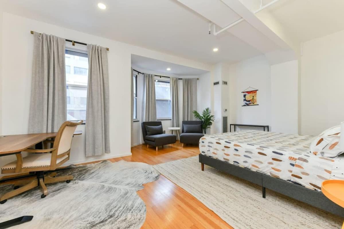 South End Hospitality: Downtown Crossing Large Lofted Location Apartment Boston
