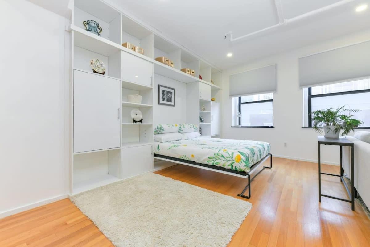 South End Hospitality: Downtown Crossing Large Lofted Location Apartment