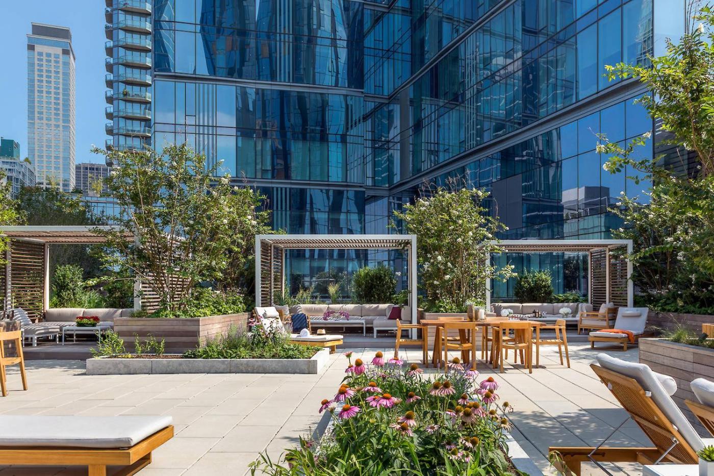 Vip Quarters By Orchard Group Apartment *