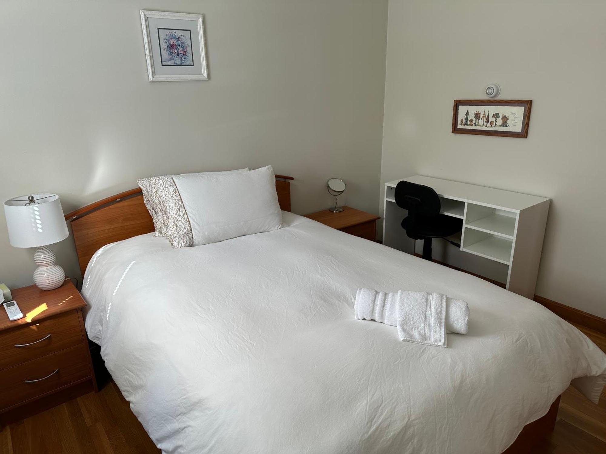 Single Family House - 19' Train To Back Bay Holiday home Boston