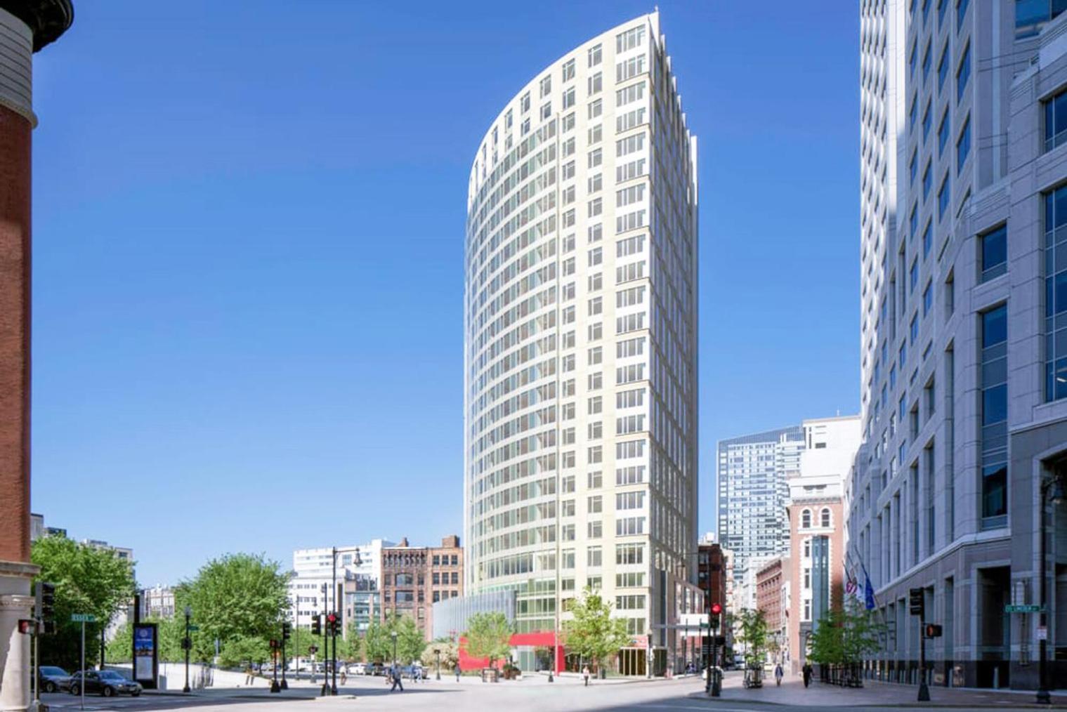 Apartment Downtown 1br W Gym Wd Nr S Station Bos-619 *