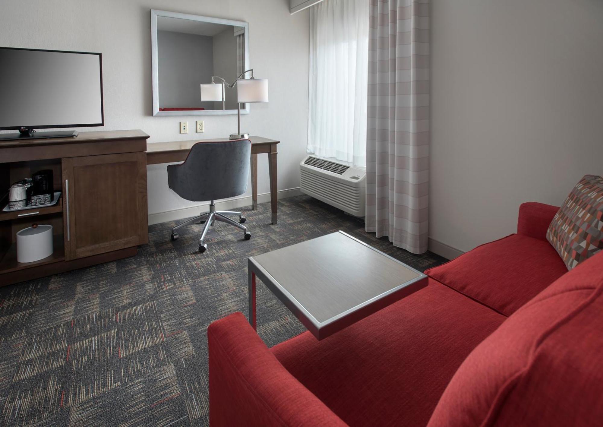 Hotel Hampton Boston Logan Airport