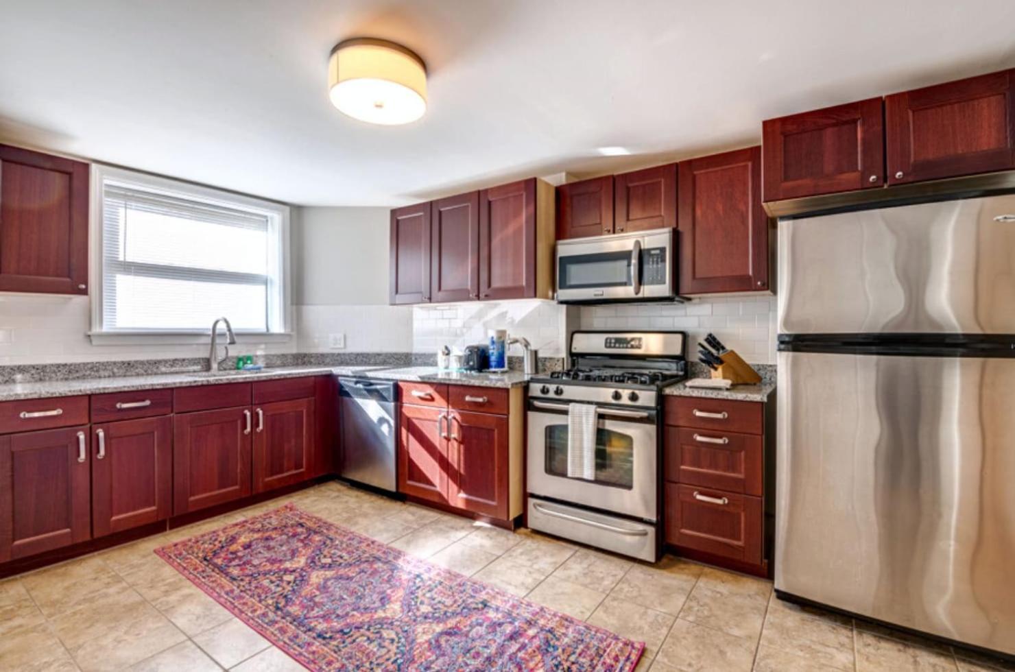 Apartment Spacious In North End - Bs-5 *