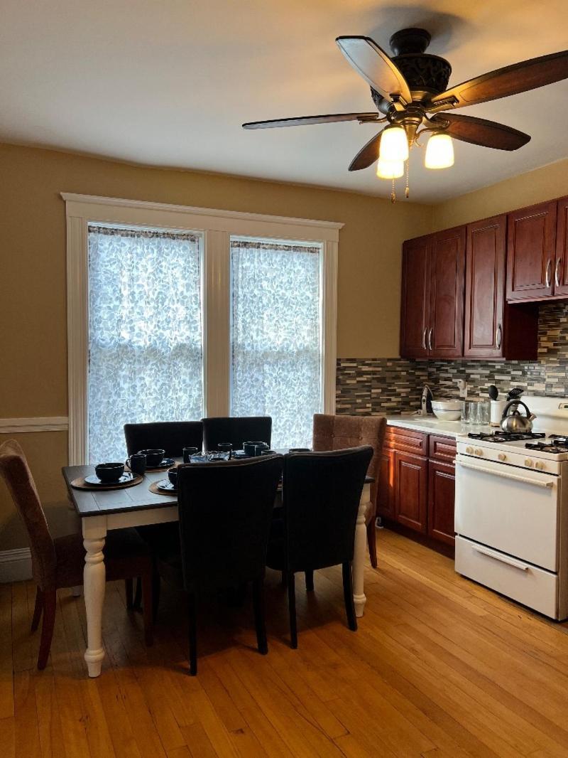 Cozy 1-bed Private Downtown Dorchester, Ma!