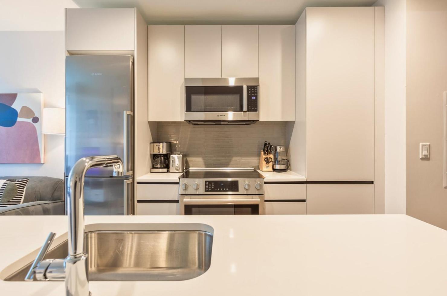 Apartamento Gorgeous With Pool Views - Alx-1118 *